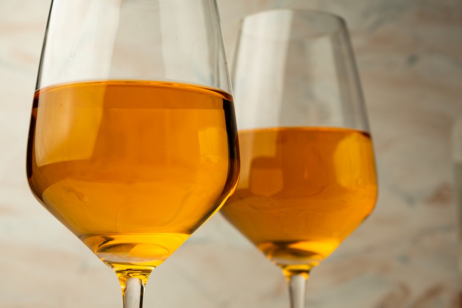 Qu'est-ce que le vin orange et pourquoi est-il si spécial ?